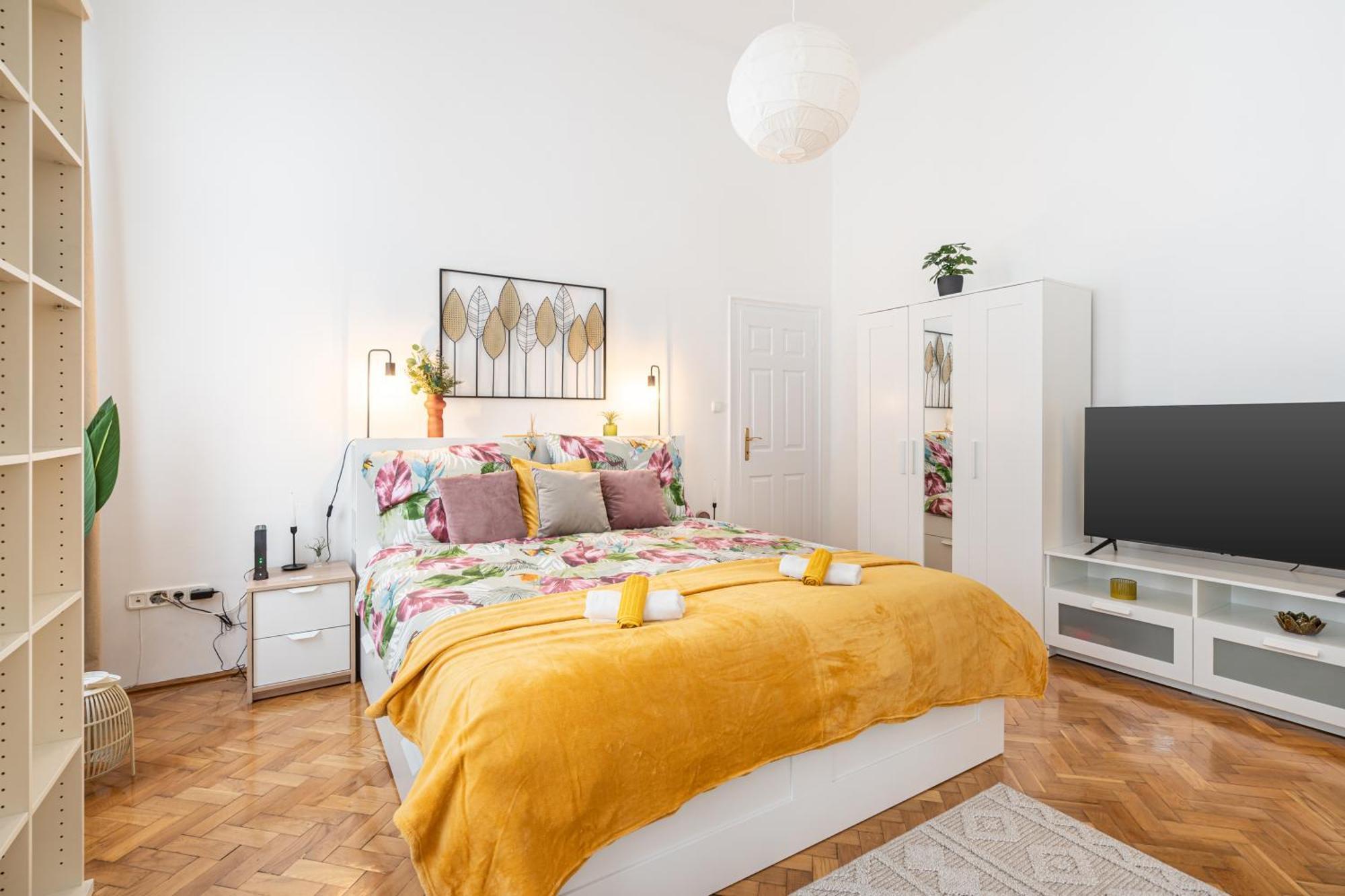 Cosmopolitan Studio - Chic Getaway In A Fancy Neighbourhood Budapeste Exterior foto