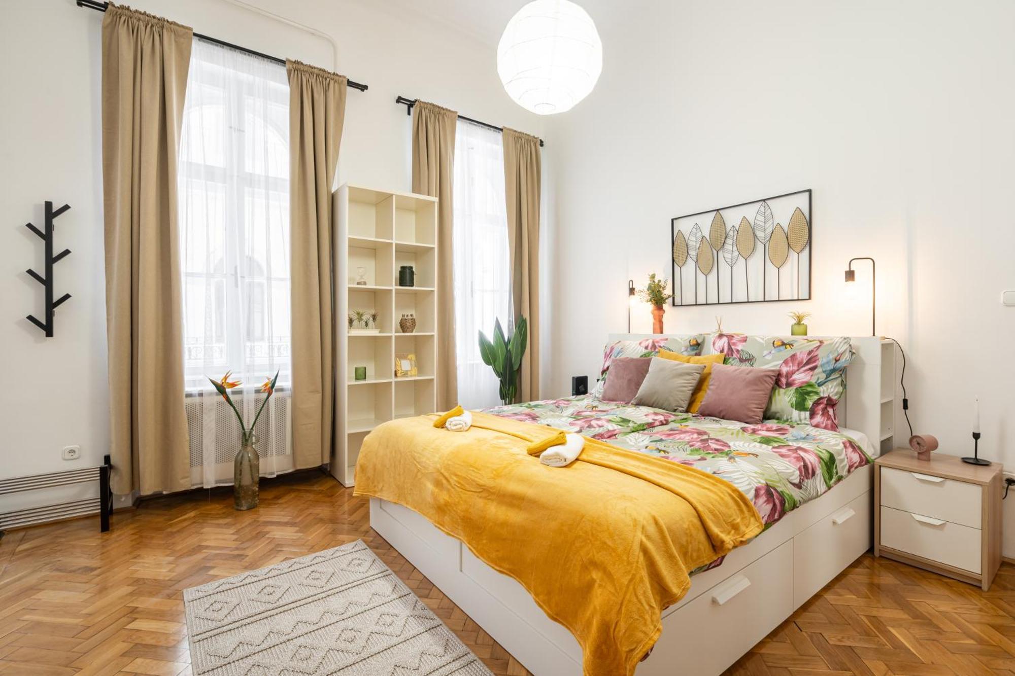 Cosmopolitan Studio - Chic Getaway In A Fancy Neighbourhood Budapeste Exterior foto